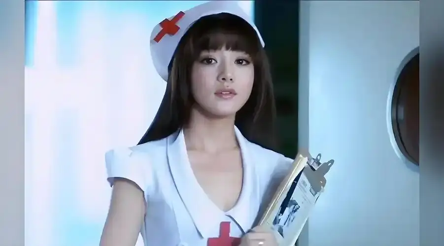 在线观看《急救护士》完整版超高清无删减-法国满天星医疗大片《急救护士》1080P全集免费播放-让硬汉捂眼的感官震撼剧情