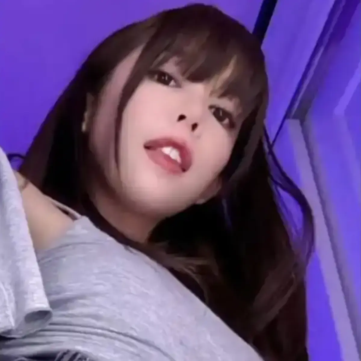 《绯红小猫KittyKum》高清HD无删减完整版-绯红小猫KittyKum全集1080P在线观看-蓝光免费播放资源合集