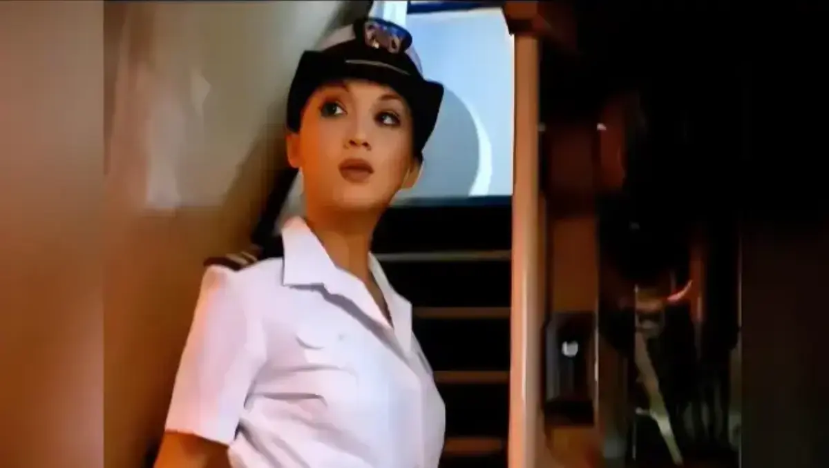 《军舰上的女兵》全集无删减观看-法国啄木鸟出品《军舰上的女兵》-1080P高清画质免费播放-军舰女兵3在线看