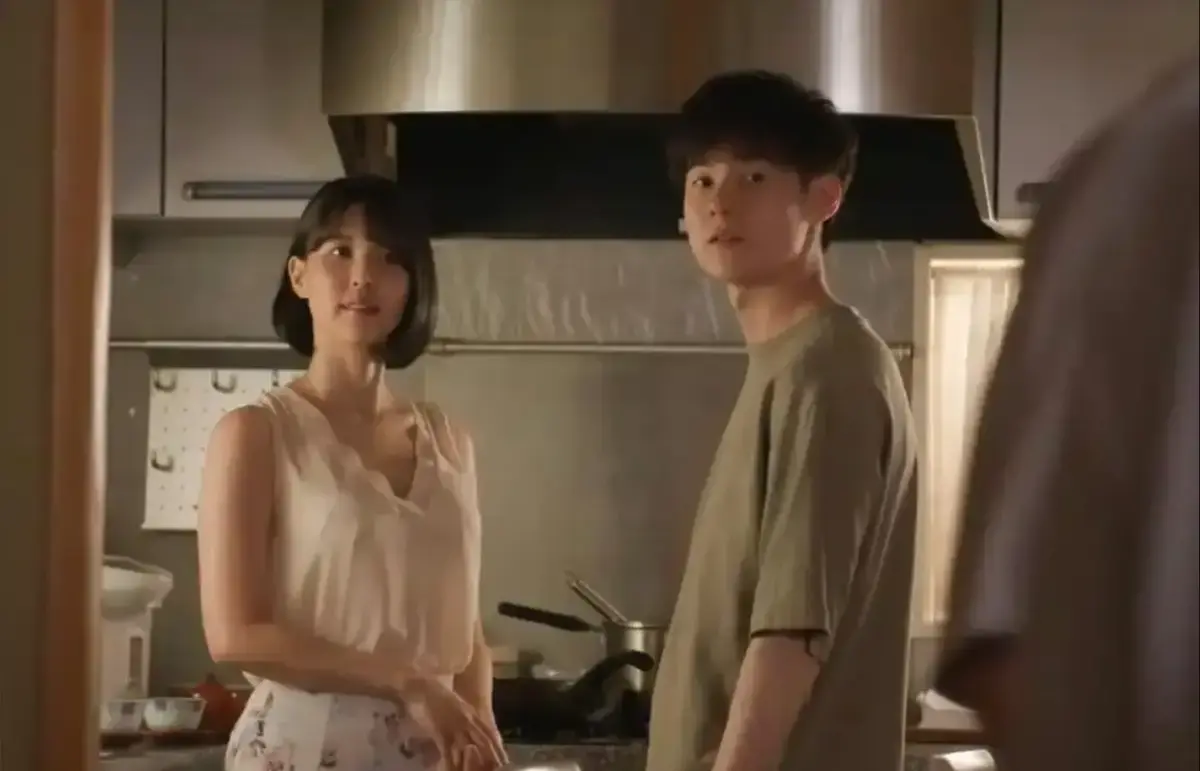 韩国电影《漂亮的女邻居5》HD高清未删减在线观看-国语中字完整版-飞牛影视2026热映资源