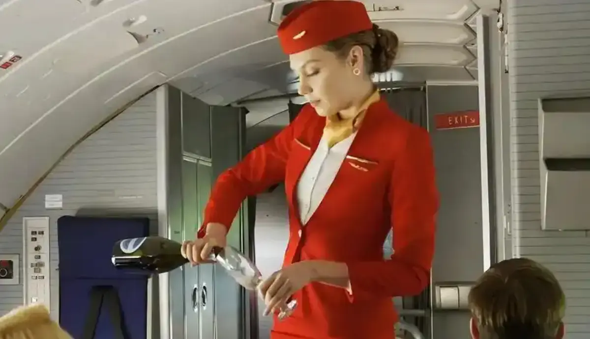 《法国空乘4》全集1080P高清免费播放-法国电影《法国空乘4》超清无删减版-完整版在线观看