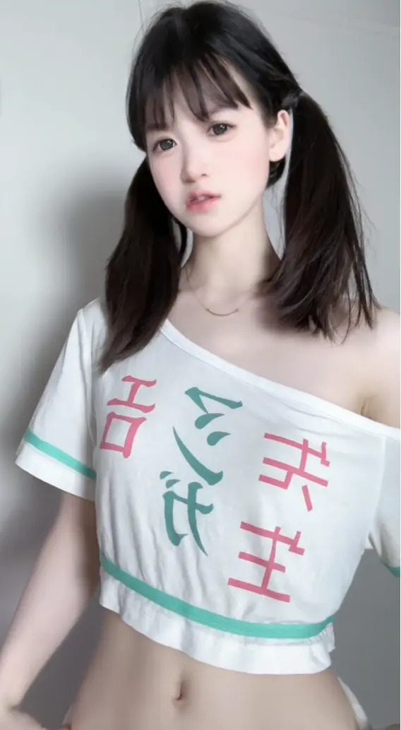 《萌小栖》萌系写真合集4K超清完整版-未删减内嵌字幕-全网最全资源百度网盘夸克网盘下载
