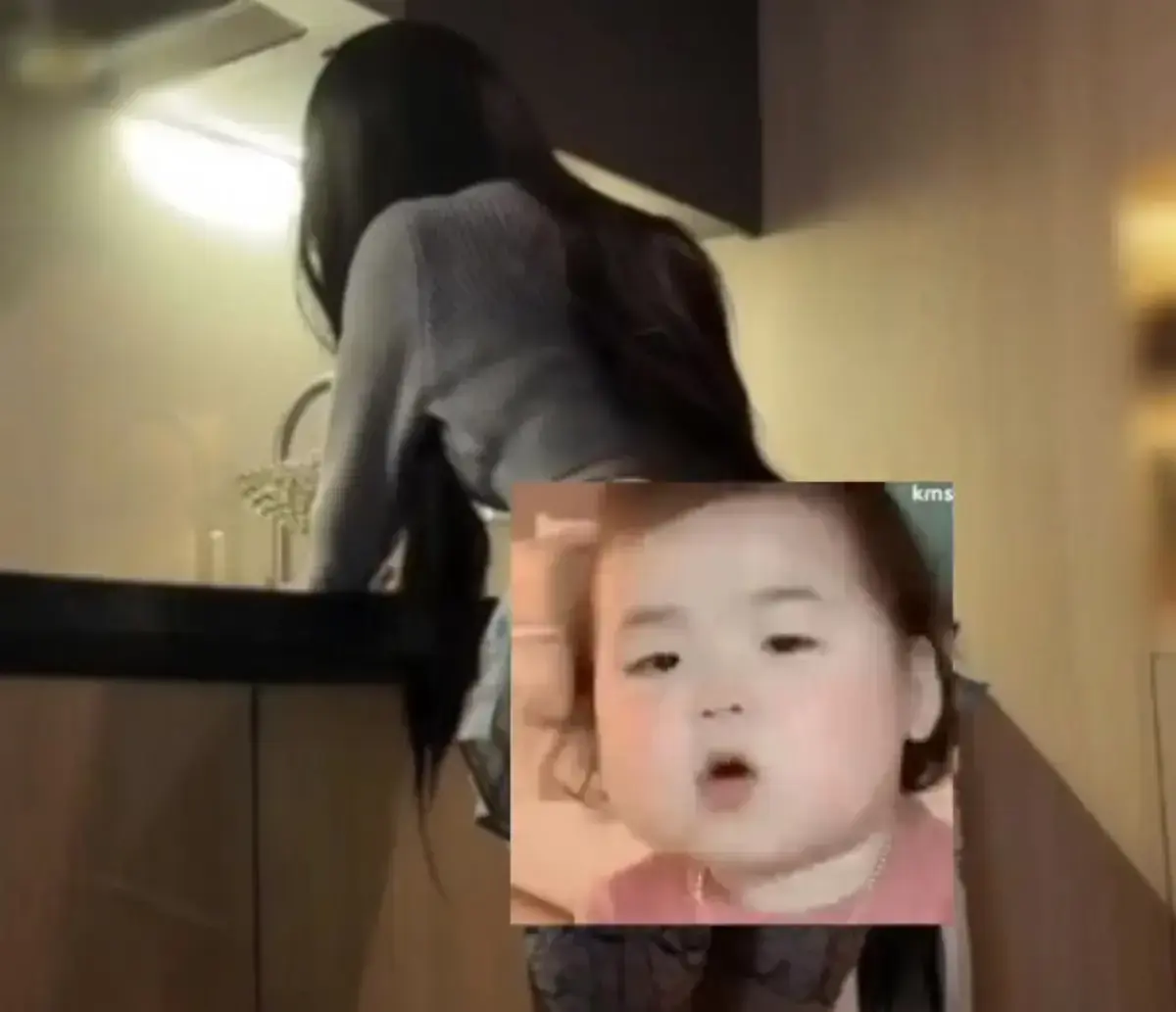 狗爹和小桃情侣日常vlog合集-《狗爹和小桃》全季高清治愈系生活记录-萌趣互动免费观看