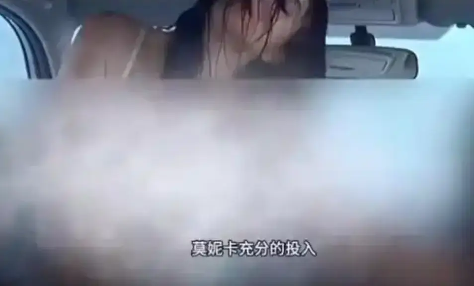 《爱我几何》HD高清完整版免费观看-《爱我几何》未删减中字在线播放-爱情电影《爱我几何》迅雷资源下载