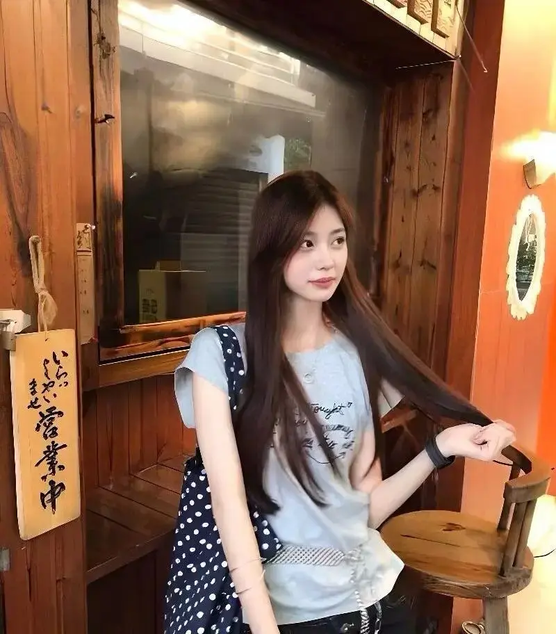 抖音戴馨菲高清无码完整版在线观看 - 人气网红戴馨菲泄露超清全集免费点播 - 夸克网盘蓝光资源下载