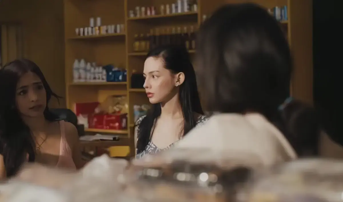 《奶油馅饼》菲律宾电影安杰尔卡斯特罗主演-完整版高清在线观看-超清无删减蓝光中字免费资源下载