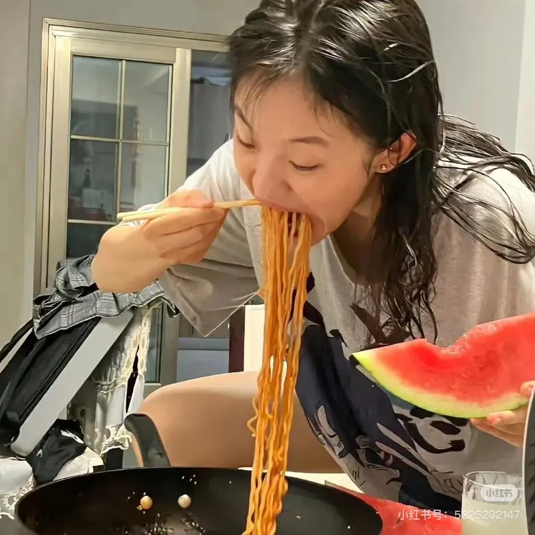 《特殊的按摩精油》无删减版HD资源-1080P高清中字完整版在线看-特殊的按摩精油免费观看无广告-支持全设备播放