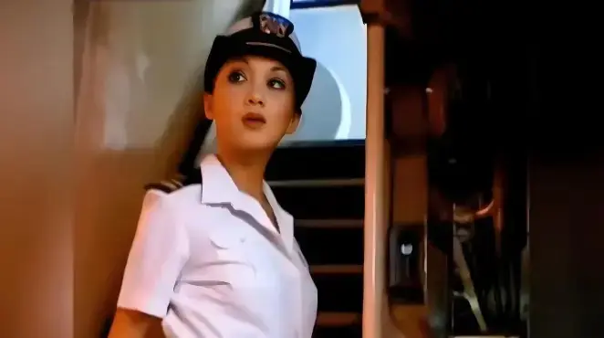 《女警奥莎娜》2025法版HD高清_免费完整版在线播放_法国啄木鸟系列电影_国语中字未删减资源