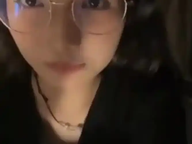 《困困兔》无删减版在线观看_困困兔全系列高清资源_4K超清画质流畅不卡顿