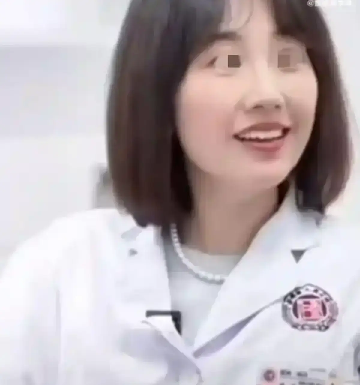 全网热搜！《年轻女医师揭露湖南名医私情事件》17分钟原视频-湖南医界丑闻完整版曝光-无码视频实锤不正当关系